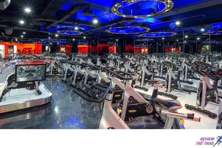 California Fitness & yoga Đà Nẵng - Các dịch vụ tập luyện và tiện ích