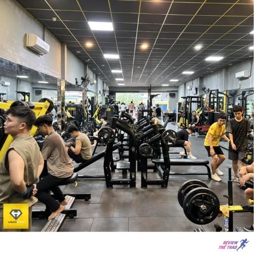 Hero Gym Hóc Môn phòng tập cung cấp các chương trình tập luyện chuyên sâu