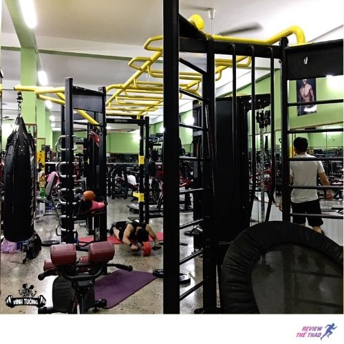 Vĩnh Tường Gym cung cấp đa dạng các lớp tập từ gym, yoga