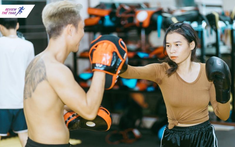 Den Lu Star Fitness