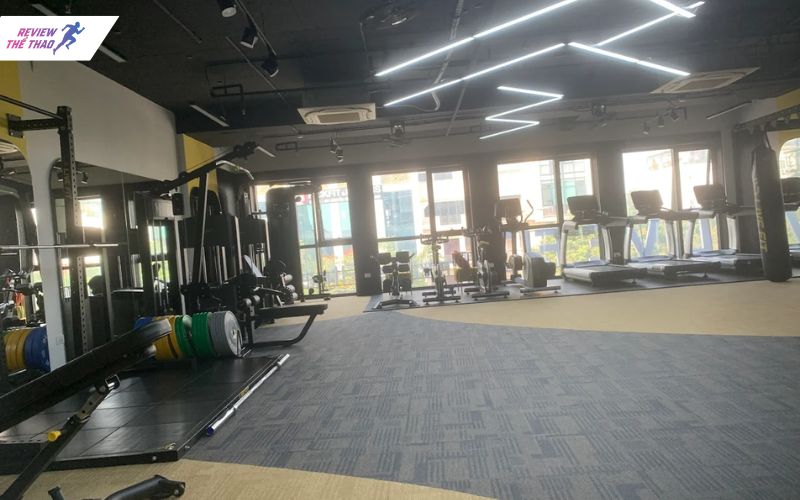 Live Fit Private Fitness – Phòng gym Long Biên chuyên huấn luyện cá nhân