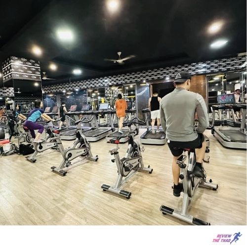 Bluesky Gym and Yoga Hoàng Hoa Thám – Phòng gym Tây Hồ hiện đại, giá hợp lý