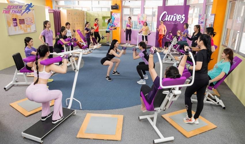 Curves Vietnam giúp bạn rèn luyện vóc dáng với bài tập 3 trong 1 hiệu quả